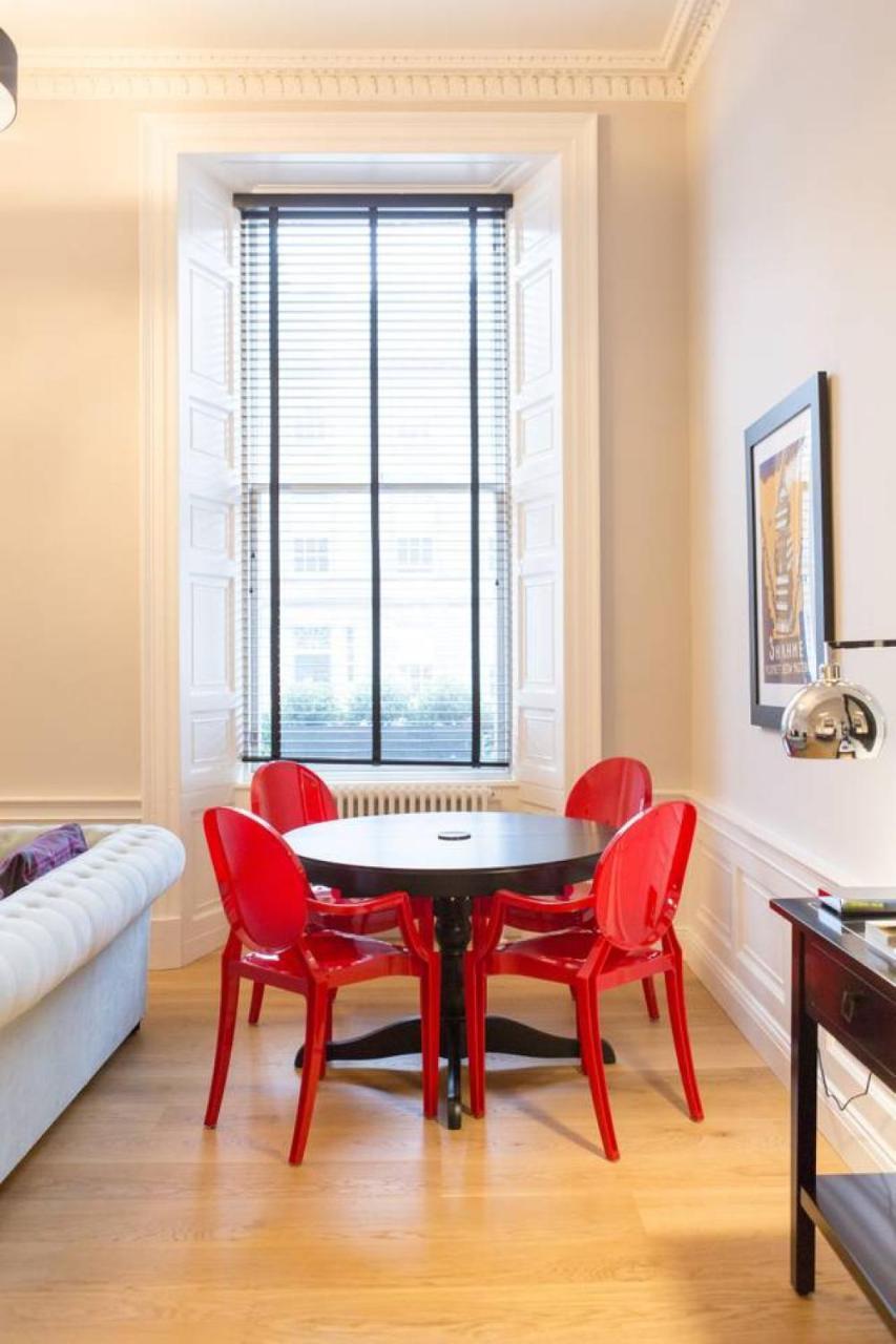 Joivy Exquisite Flat In The City Centre Edinburgh Bagian luar foto